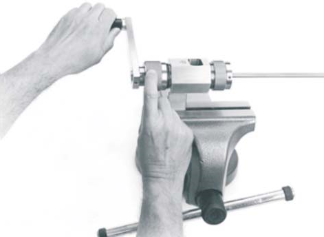 manual con cutter